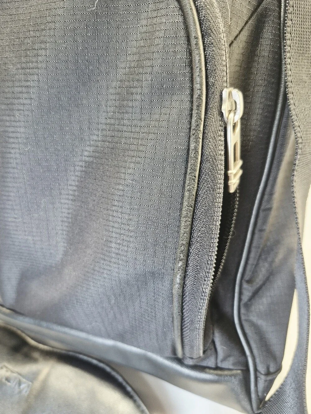 Tumi Expandable Laptop Briefcase Ballistic Nylon Multi Pocket Black Strap 25720